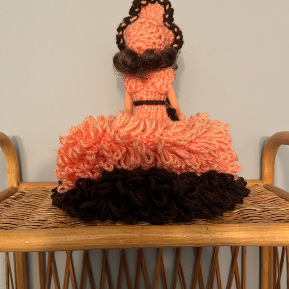 Vintage handmade crochet knit decorative doll | brown and peach - Picture 9 of 9